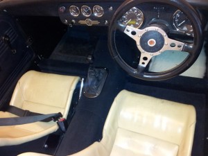 midget-interior